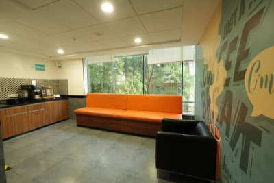IndiQube Grandeur, MG Road, Bangalore (photo 2 from IndiQube)