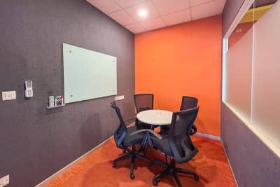 IndiQube Brigade Vantage, OMR, Chennai (photo 3 from IndiQube)