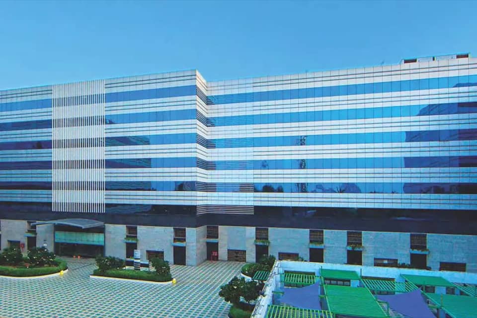 IndiQube Pebble, OMR, Chennai (photo from IndiQube)