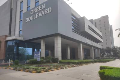 IndiQube Boulevard, Sector 62, Noida (photo 2 from IndiQube)