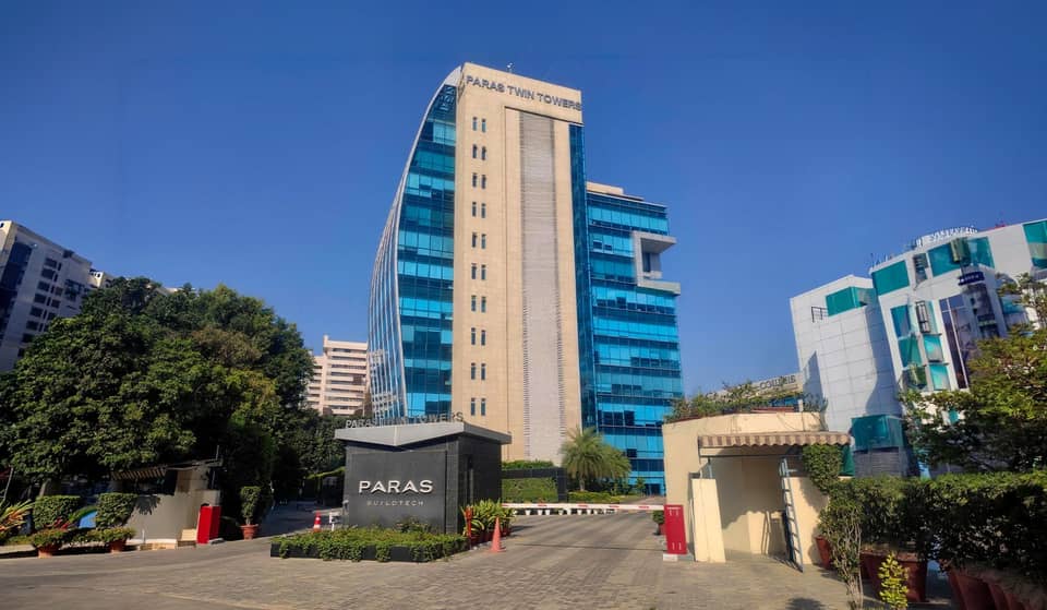 Urban Vault Paras Twin Towers, Golf Course Road, Gurgaon (photo from Urban Vault)